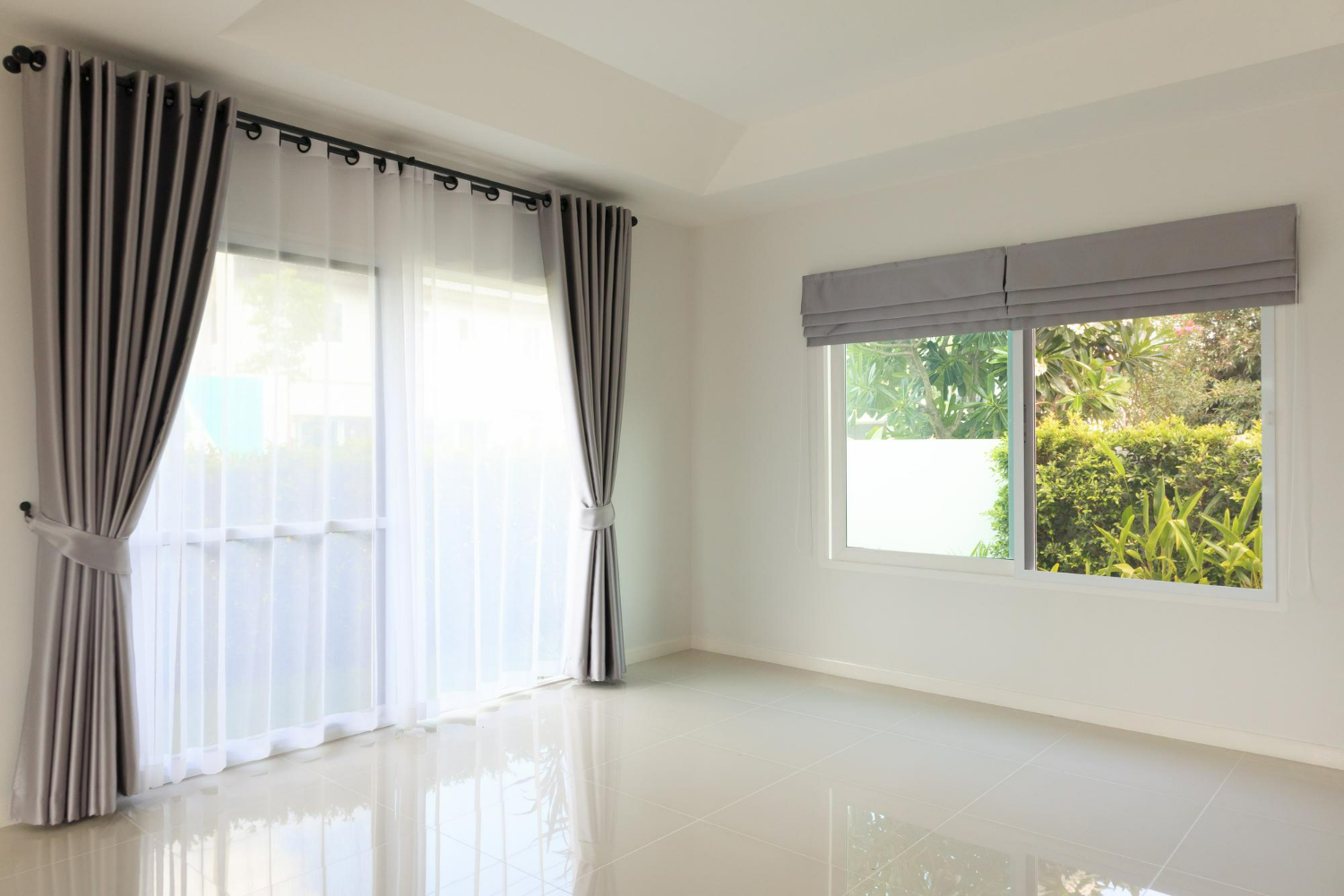 Custom Roller Blind PREMIUM Putih Bersih ROC 106 - 2